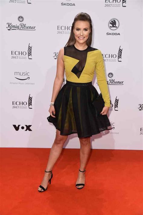 50 Hot Dagi Bee Photos Will Make You Feel Better 12thBlog