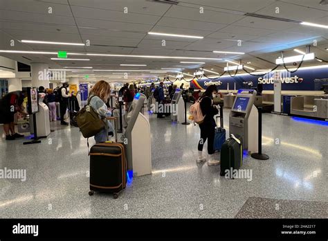 Top 5 Ways Southwest Airlines Streamlines Check-In for Passengers - Hunter Games Magazine