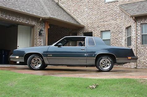 Buy Used 1986 Oldsmobile Cutlass Salon 442 Coupe 2 Door 5 0l In Mckinney Texas United States