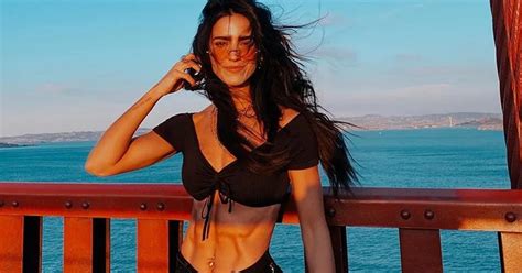 Cu Ntos Kilos Pesa B Rbara De Regil La Actriz Se Luci En Bikini Y Presumi Su Amor Infobae