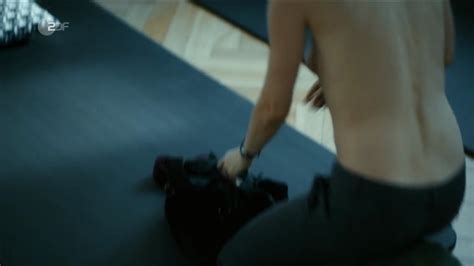 Naked Stefanie Stappenbeck In Der 7 Tag