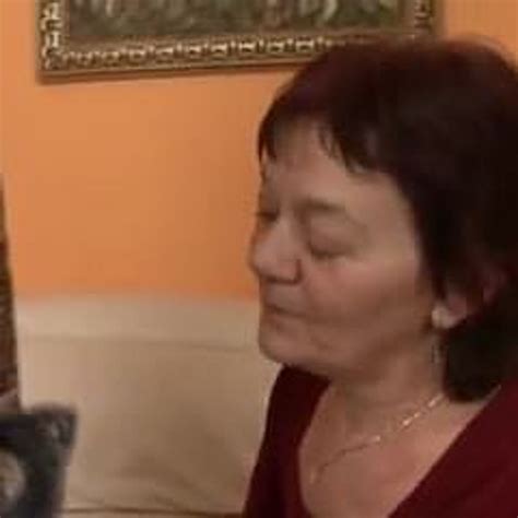 Horny Granny Over 60 With Hot Pussy Free Porn 4b XHamster XHamster