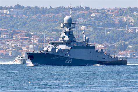 ロシア海軍黒海艦隊のブヤン M小型ロケット艦オレホヴォ・ズエヴォはセヴァストーポリ基地で錬成訓練を開始した ロシア海軍情報供給部