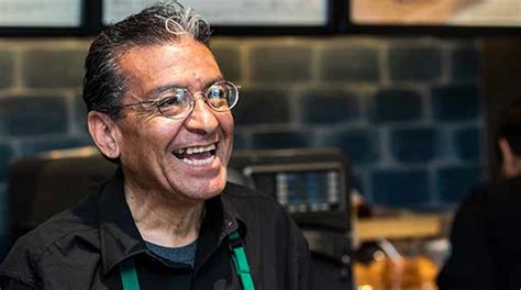 Starbucks Inaugura Tienda Operada Por Adultos Mayores En M Xico Taggedmx