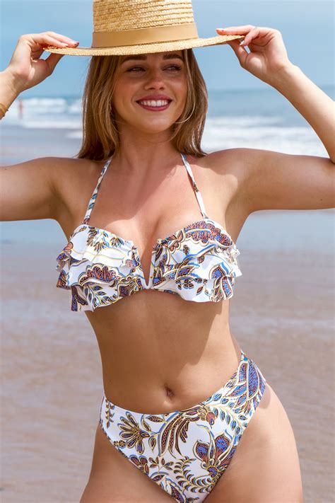 Sand Sunshine V Wire Bikini Top High Waisted Bottoms Set