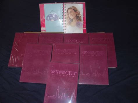 Movie Mania Sex And The City The Complete Series Collector S Gift Set