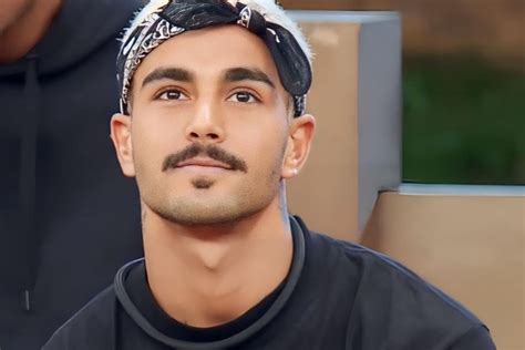 Lido gay todo dia afirma Yuri ao ser acusado de ser homofóbico Metrópoles