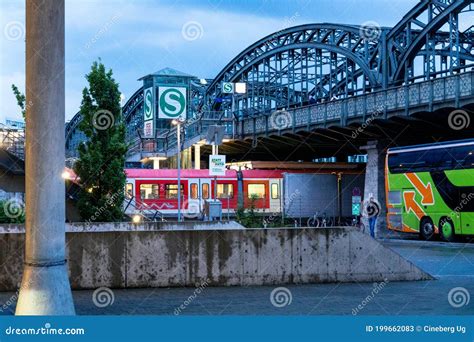 Munich Hackerbruecke Station Editorial Stock Photo Image Of Arch