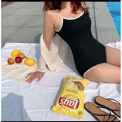 Đồ bơi bikini liền thân 1 mảnh bodysuit đen viền trắng khoét lưng BKN026 Shopee Việt Nam