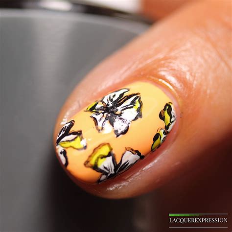 white flower nail art 10