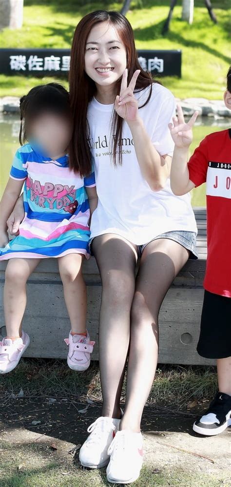 Skinny Legged Chinese Wife In Pantyhose Porn Pictures XXX Photos Sex Images PICTOA