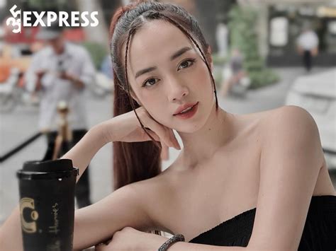 Hot Girl Thu H Ng L Ai Info Ng I P C V Cho I C Xinh I N O