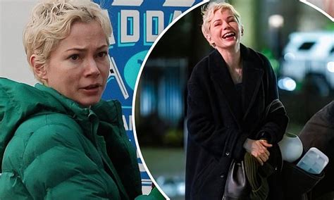 Michelle Williams Spotted Filming Her New Fx Limited Series Dying For Sex In Nyc Daily Mail Online