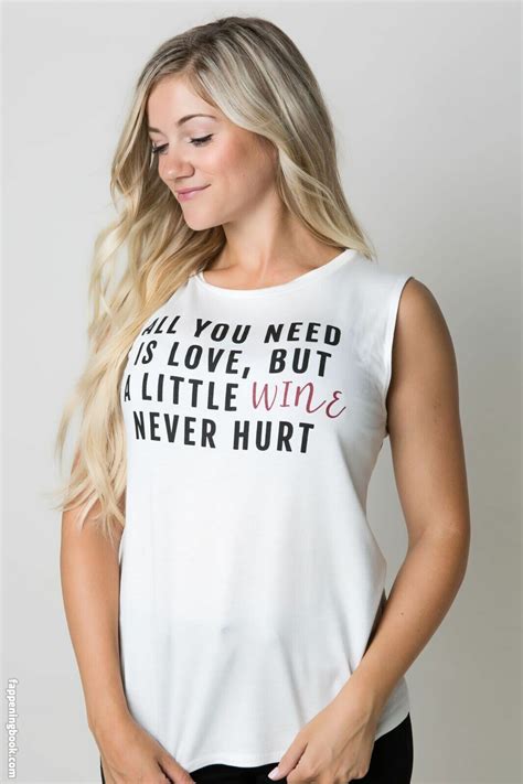 Stella Jane Nude OnlyFans Leaks Fappening FappeningBook