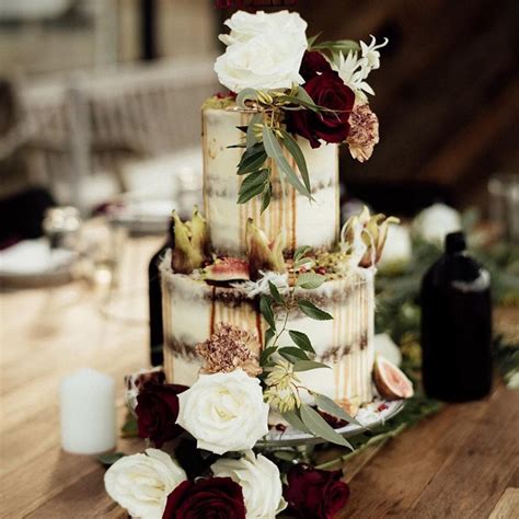 Chic And Sophisticated Naked Wedding Cake Examples