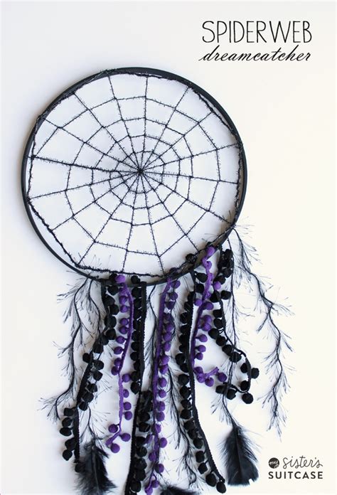 DIY Spiderweb Dreamcatcher - Tatertots and Jello