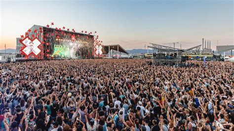 Alanis Morissette Thirty Seconds To Mars O Love Of Lesbian Protagonistas Del Cru Lla En