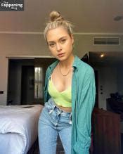 ALINA KHANI Nude AZNude