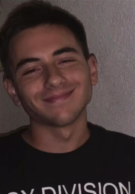 Fuck D Up Hair What Cut Should I Do Help R Malehairadvice