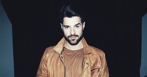 Alok revela proposta de R 10 milhões para fazer clipe de cura gay Neguei Purepeople