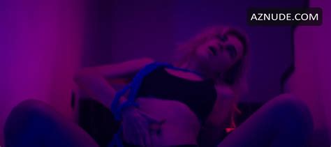 Liga Slov Delo Bonga Nude Scenes Aznude