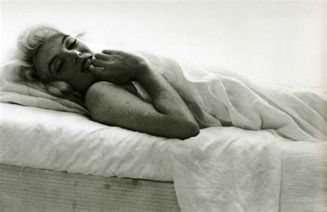 Marilyn Monroe Nude Porn Pictures Xxx Photos Sex Images Pictoa