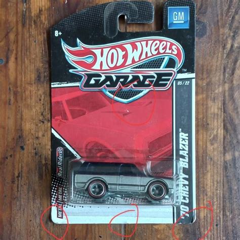 HOT WHEELS HOTWHEELS 風火輪 70 雪佛蘭西裝外套風火輪車庫 蝦皮購物