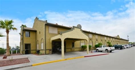 Hotel Best Western Blythe, USA - www.trivago.ca