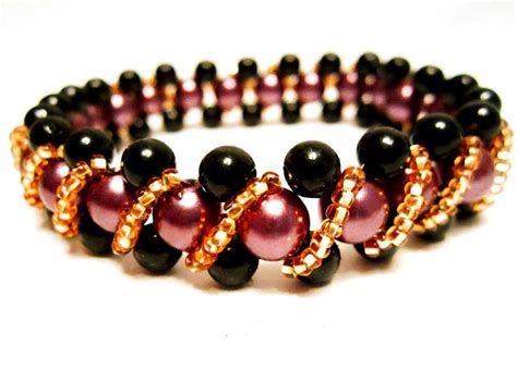 Идеи и схемы плетения бисером. Обсуждение на LiveInternet - Российский ...