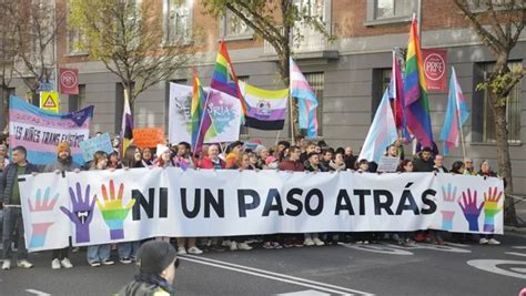 M S De Personas Se Manifiestan Contra La Derogaci N Por Ayuso De