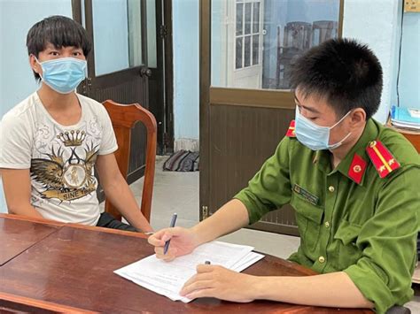 Dọa tung clip sex bạn tình để cưỡng đoạt tài sản