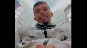 Solo No Banheiro XVIDEOS