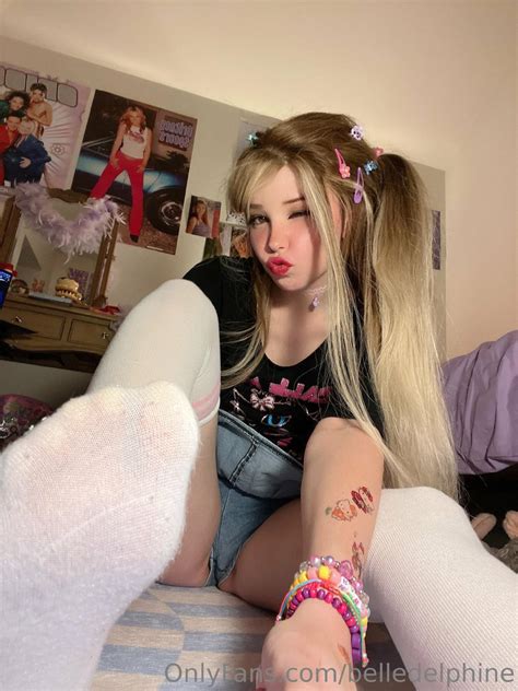 belle delphine OF Belle Delphine Nude Nostalgia Quest Onlyfans Video Leaked Zdjęcie Porno