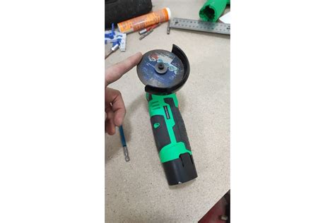 Углошлифовальная машина Zitrek AG 12, 75мм, 12 B, Li-Ion акк. 2x2.0Ач ...