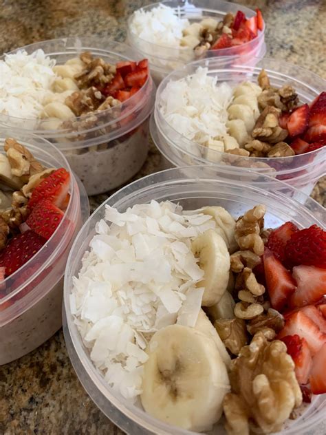 Bbq chicken, green beans, brown rice and refried beans. - Dining and