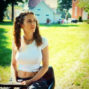 Hot Nipples Porn Pic