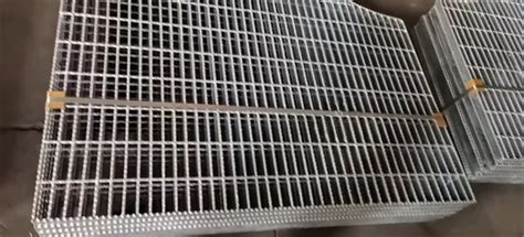 Gi Steel Hinged Trench Grating Floor Gutter Drainage Manhole Access