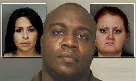 Undercover Police Arrest Nineteen People In Online Sex Sting Daily Mail Online