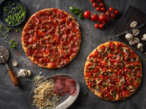 California Born Round Table Pizza Rolls Into San Antonio With First