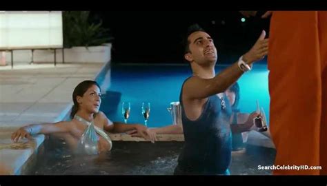 Bottomless Scene Tnaflix Porn Videos