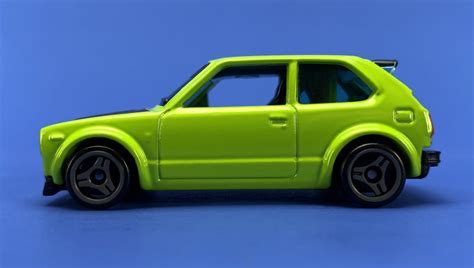 Машинка Базова Hot Wheels 73 Honda Civic Custom J Imports 1 64 HKG40 Green купити в інтернет