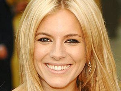 Cele Mai Frumoase Actrite Blonde