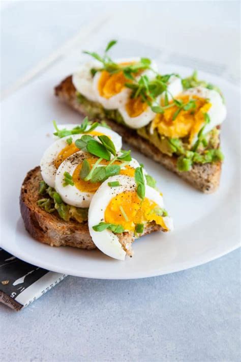 Hard Boiled Eggs with Avocado Toast - Breakfast For Dinner