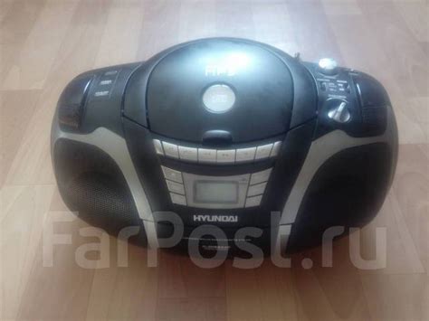 Продам магнитофон - бумбокс, б/у, в наличии. Цена: 1 600₽ во Владивостоке