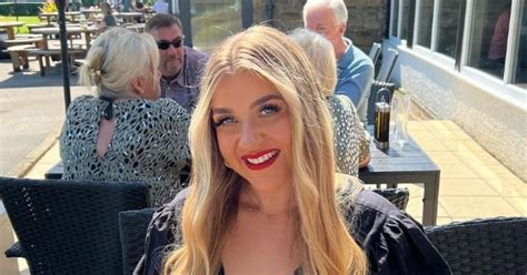 Gogglebox S Izzi Warner Branded Hot By Co Star As