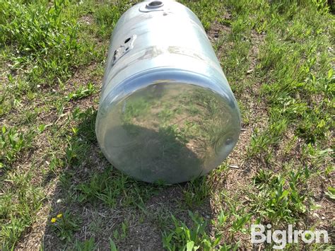 Peterbilt 80 Gallon Aluminum Truck Fuel Tank Bigiron Auctions