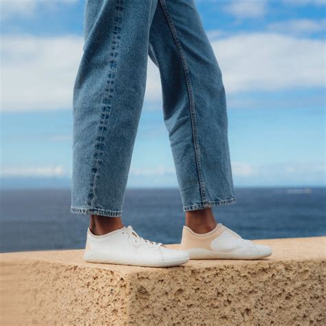 Geo Court III | Barefoot Shoes | Vivobarefoot | Europe