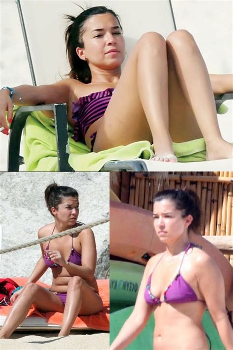 Naked Laura G Added 07 19 2016 By Pepelepu