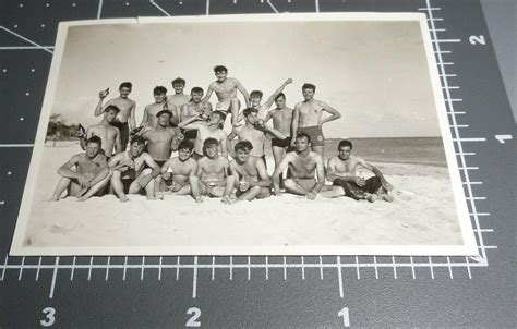S Shirtless Beefcake Men Swimsuit Man Wwii Muscle Bulge Vintage Gay Photo