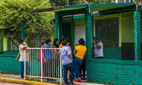 Regreso escalonado a clases en Córdoba